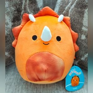 Lyan Squishmallow